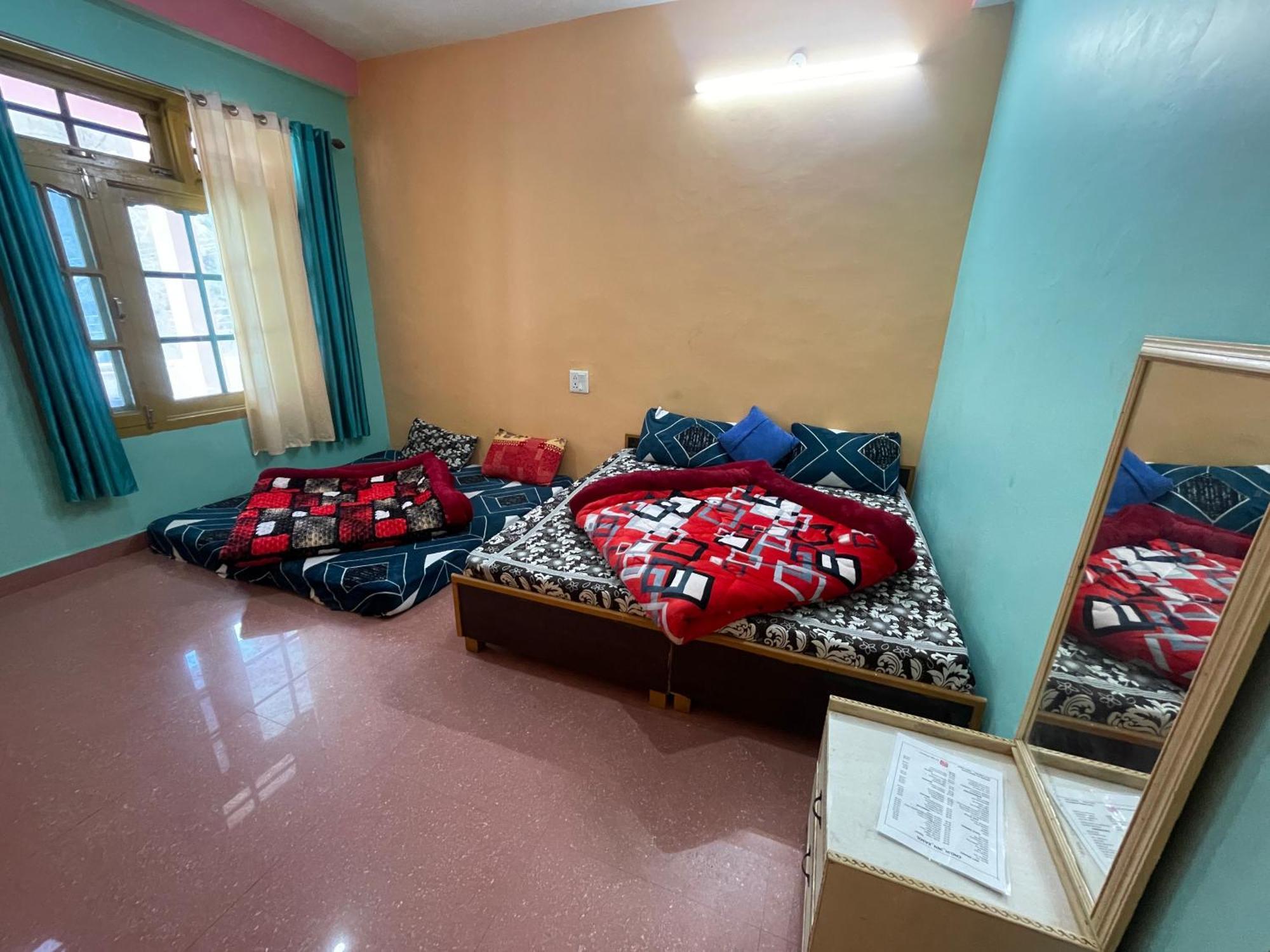 Chojh Inn Guest House Kasol Zewnętrze zdjęcie