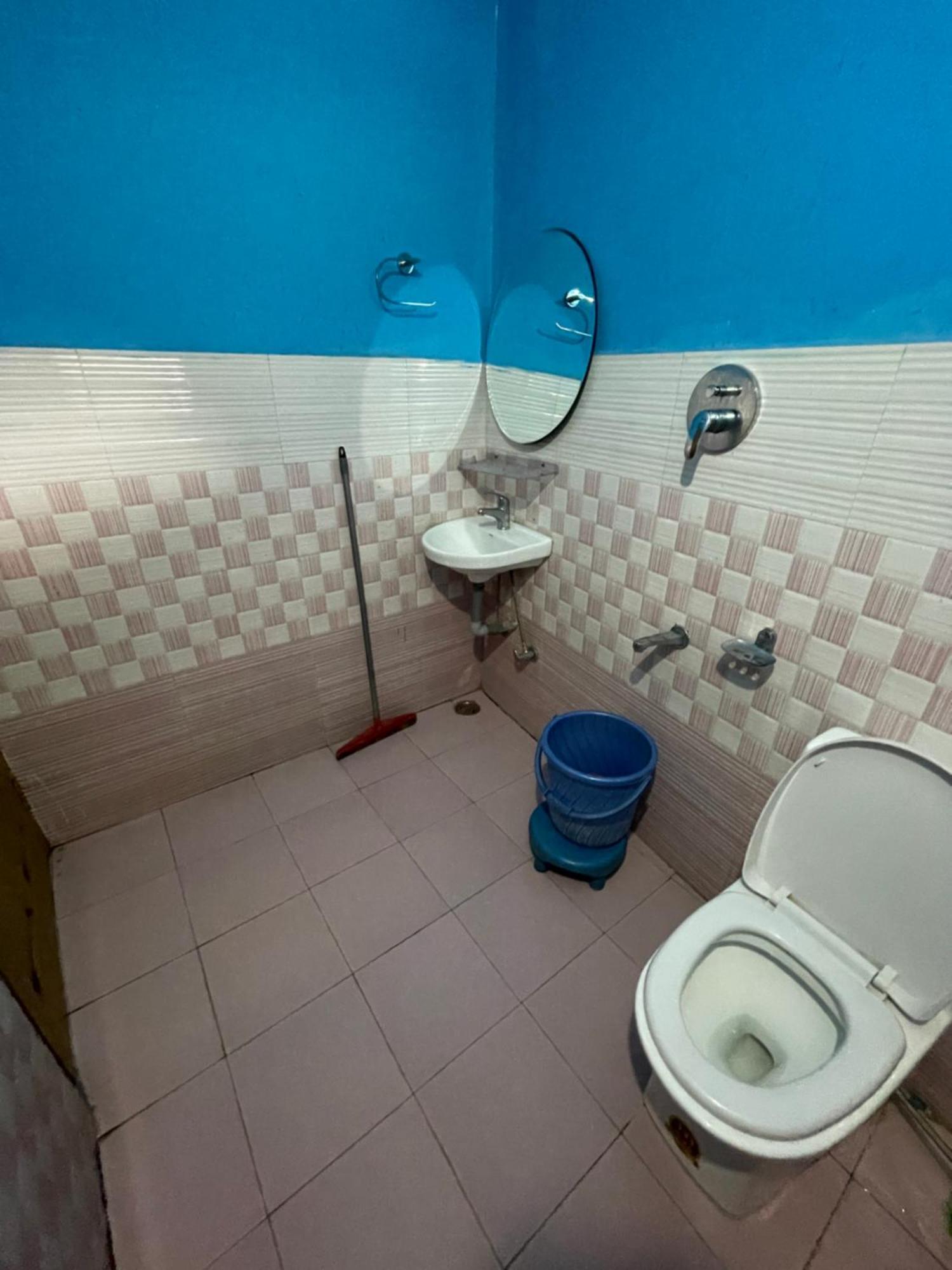 Chojh Inn Guest House Kasol Zewnętrze zdjęcie