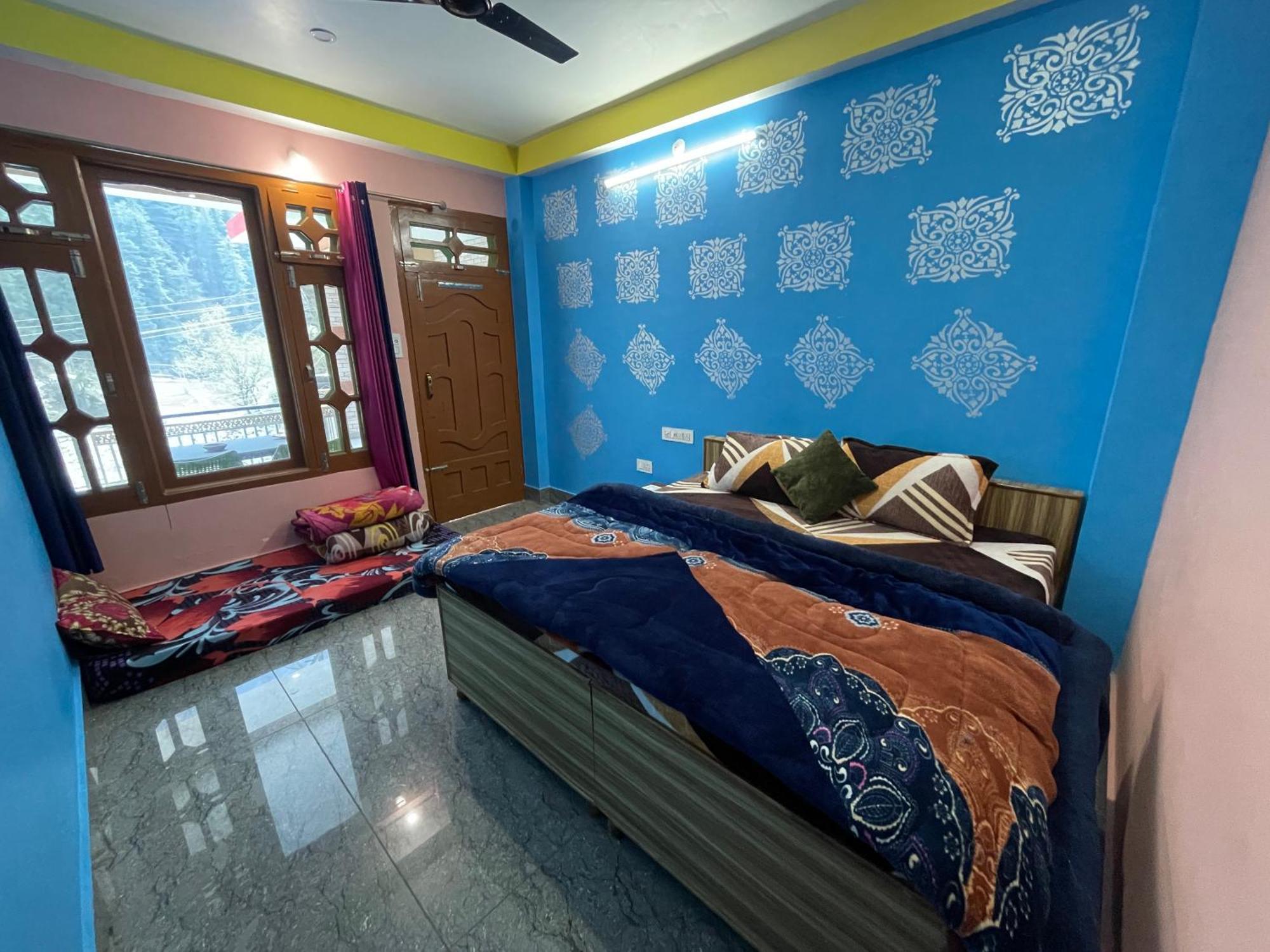 Chojh Inn Guest House Kasol Zewnętrze zdjęcie
