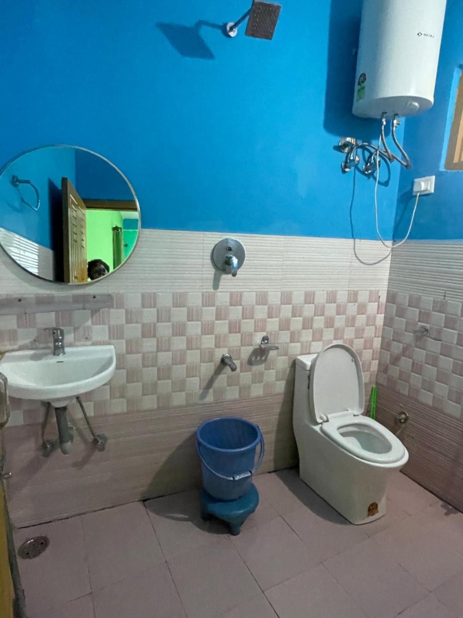Chojh Inn Guest House Kasol Zewnętrze zdjęcie