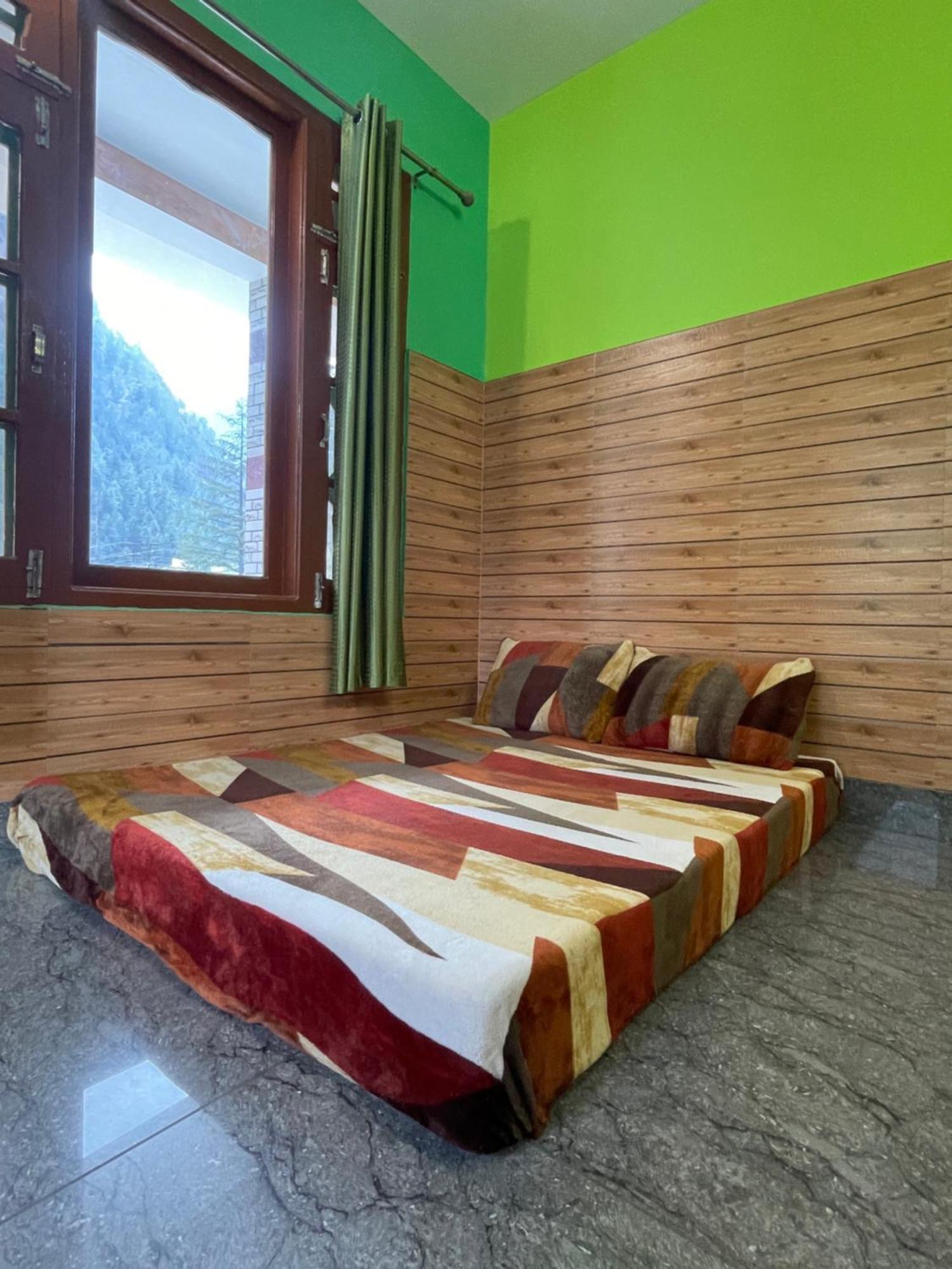Chojh Inn Guest House Kasol Zewnętrze zdjęcie