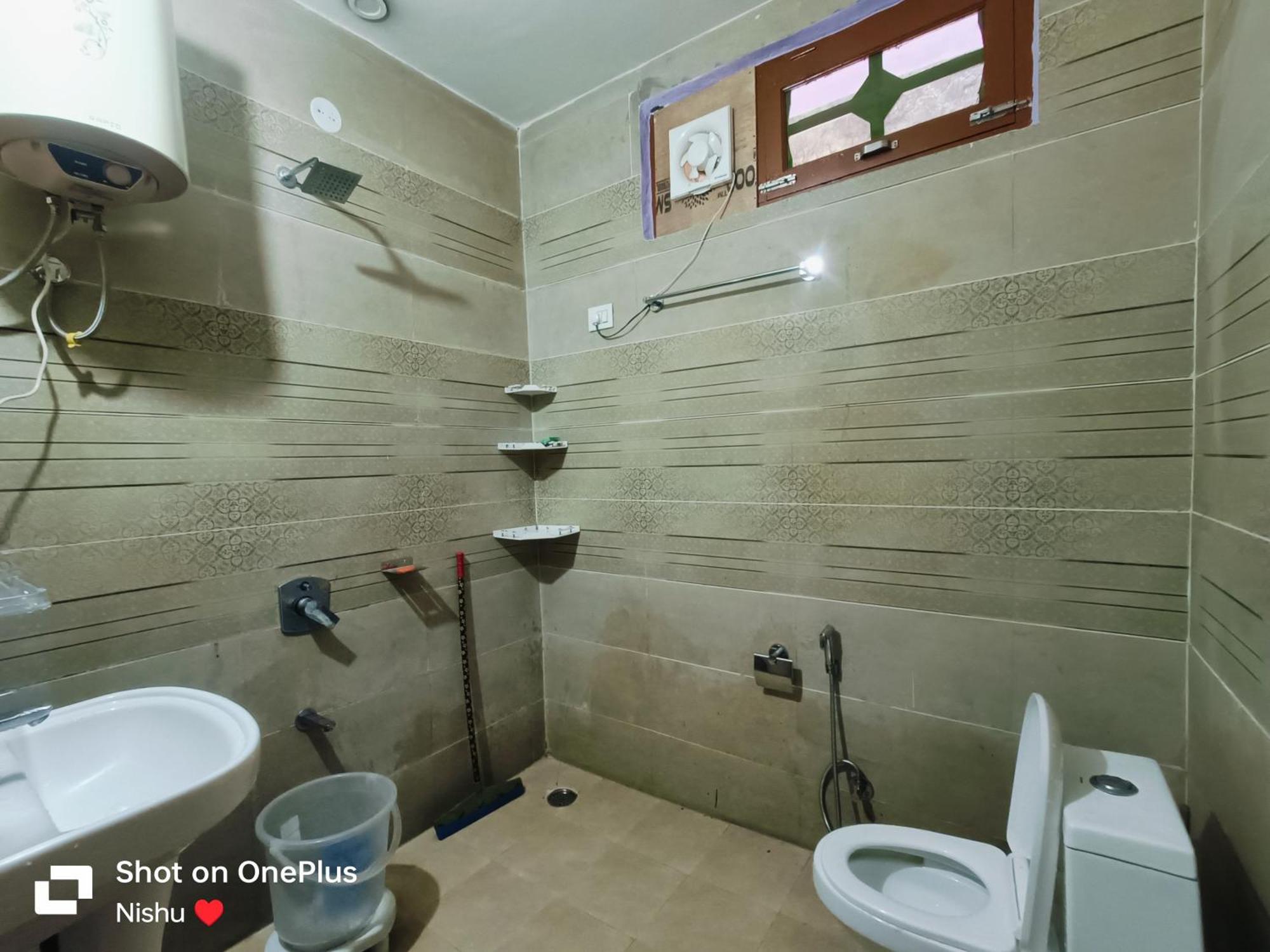 Chojh Inn Guest House Kasol Zewnętrze zdjęcie